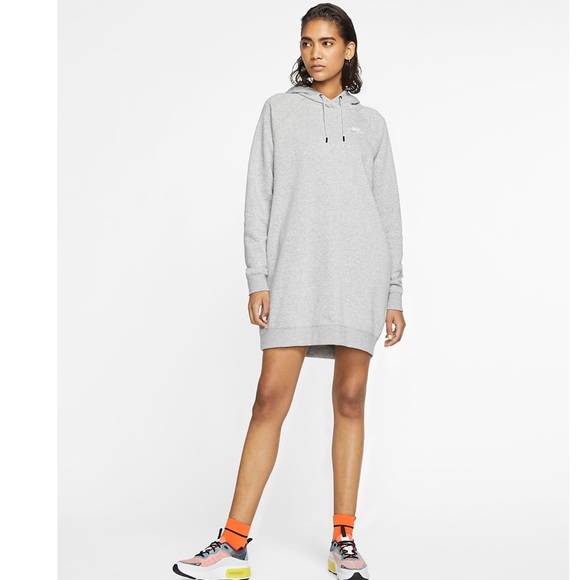 Nwt Nike Sportswear Essential Fleece 